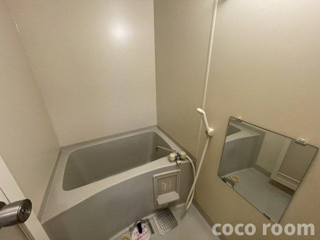 フォルテ２１の浴室