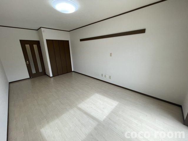 フォルテ２１の居間・リビング