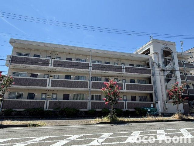 フォルテ２１の外観