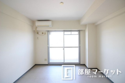 【洋室】 | ステップVIII | 同型タイプ