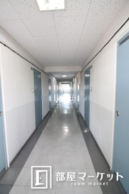 【ロビー】 | ステップVIII | 同型タイプ