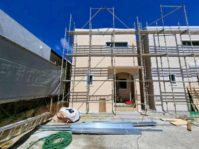 クローバーエース嘉手納屋良Ⅱ　3号棟の外観|2025/9/30　現地写真　1号棟
