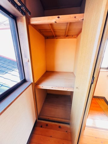 筑後市長浜店舗の収納