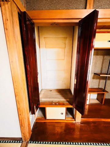 筑後市長浜店舗の玄関