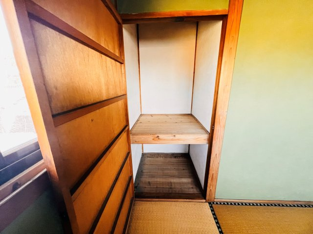 筑後市長浜店舗の玄関