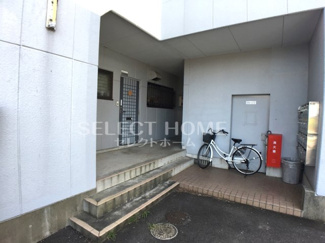 【エントランス】 | 清潔なエントランスです
