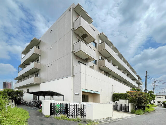 藤沢市下土棚のマンションの画像
