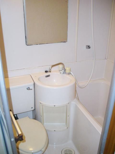 ファインビラ・サンコーの浴室