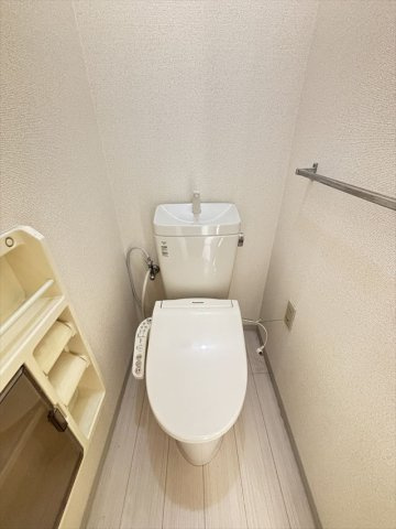 コーポマツノキ四番館のトイレ|落ち着いたトイレです