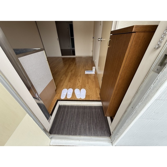 サンフラワーハイツの玄関|ゆったりとした玄関です