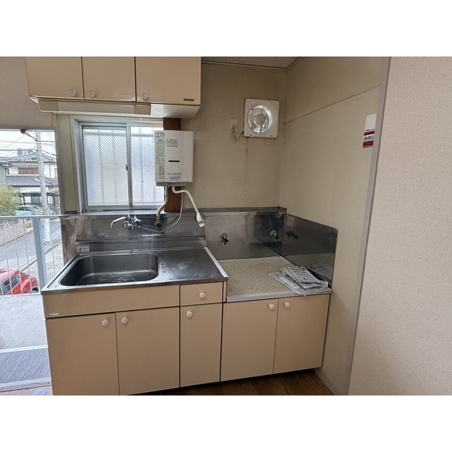 サンフラワーハイツのキッチン|キッチンでお料理をお楽しみください