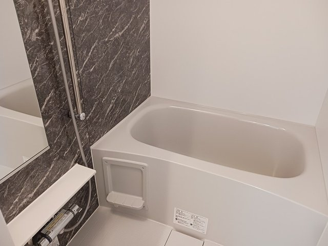 ヒカルサ久喜東の浴室|ゆったり過ごせるお風呂です