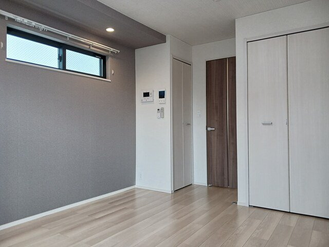 ヒカルサ久喜東の内装|明るい色調の室内です