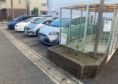 【駐輪場】 | 藤和東林間コープ | マンションの駐輪場は、事前に空きがあるか確認を取ると安心です。せっかく入居したのに駐輪スペースがない！なんてことになったら大変ですよね。そこで、内見時や購入前にはまず事前に確認しておくと良いでしょう。