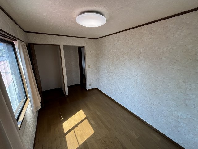 吉田4丁目　中古住宅|08/04 12:14