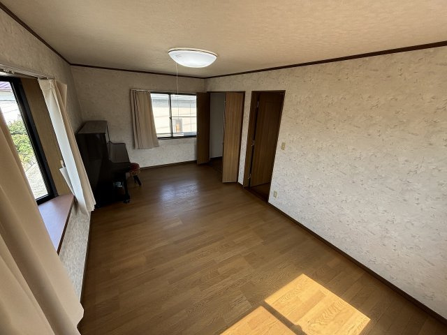 吉田4丁目　中古住宅|08/04 12:17