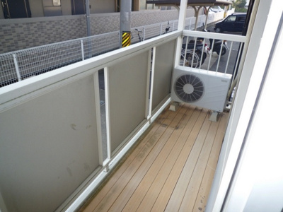 【バルコニー】 | SurplusウィステリアＣ | ※同建物同型別のお部屋