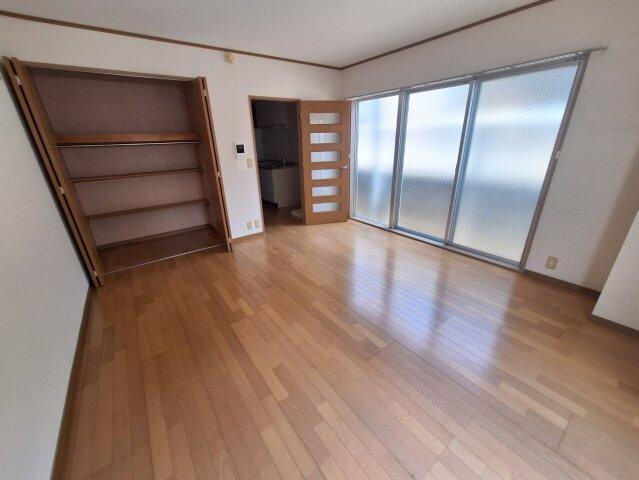 【居間・リビング】 |  