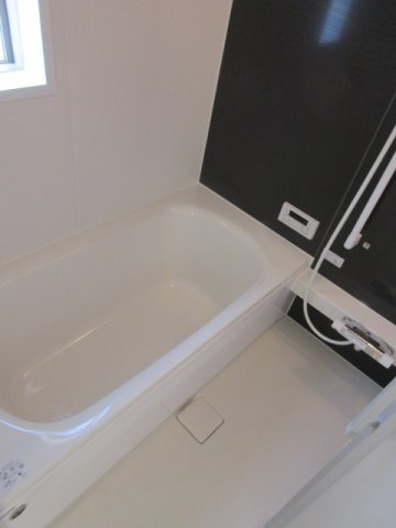 【仲介手数料無料】新築戸建　吉見町東野1-5-6（全3棟）の浴室