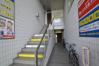 【エントランス】