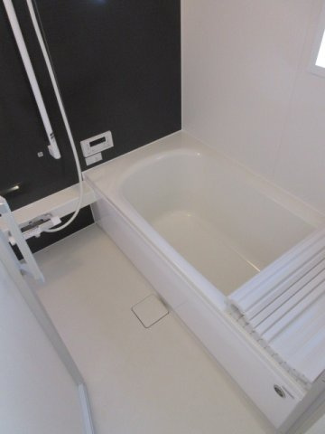 【仲介手数料無料】新築戸建　吉見町東野1-5-6（全3棟）の浴室