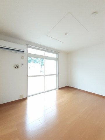 アーバン落合の居間・リビング|ゆったりとした居間です