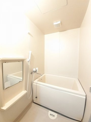 アーバン落合の浴室|お風呂で日々の疲れを落としましょう