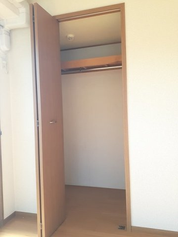 アプリコットガーデンの収納|大きなものも収納できそうです