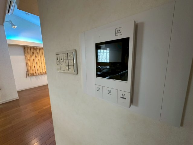 シェヌーア御影のロビー