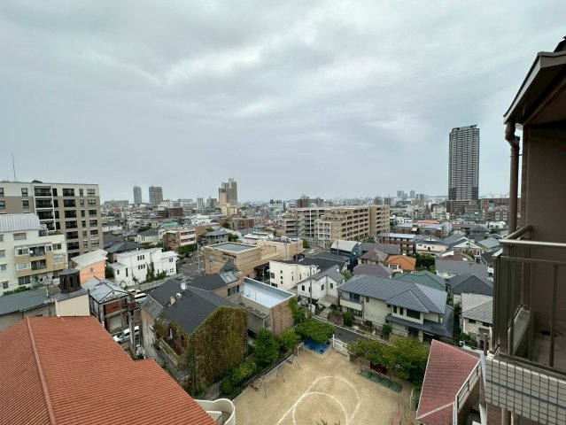 シェヌーア御影の展望