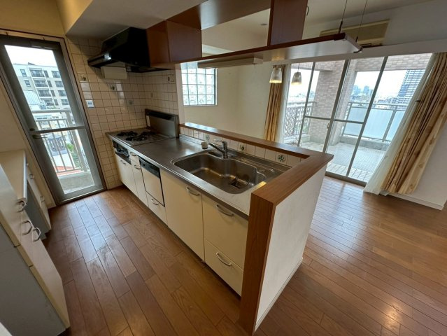 シェヌーア御影のキッチン