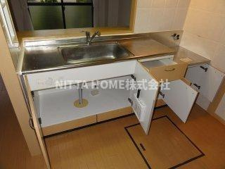 リベルテのキッチン|キッチン収納も豊富◎