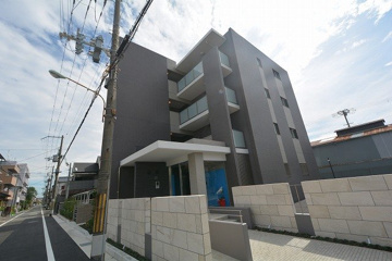 オートロック・宅配BOX付き☆エレベーター付きで便利☆