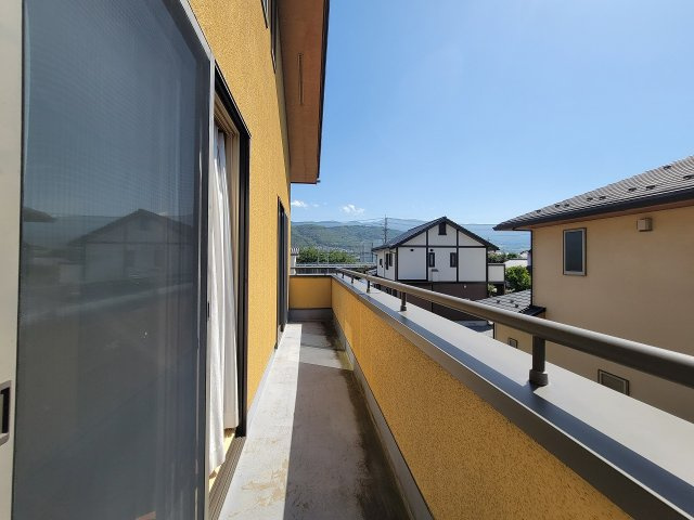 平田東1丁目　売中古住宅のバルコニー
