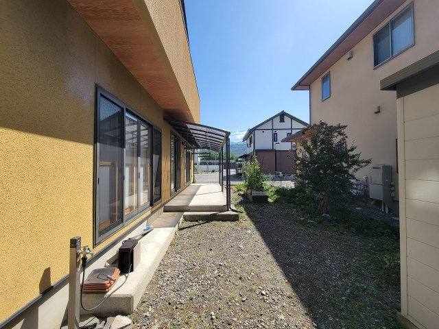 平田東1丁目　売中古住宅の庭