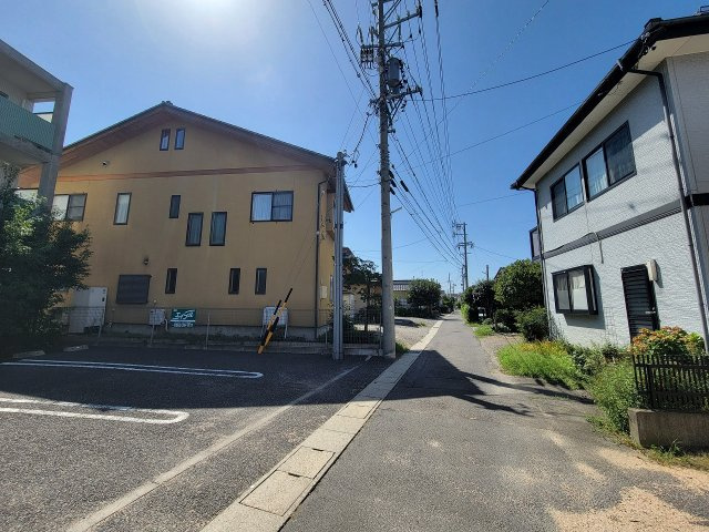 平田東1丁目　売中古住宅の周辺