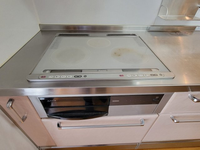 平田東1丁目　売中古住宅のキッチン