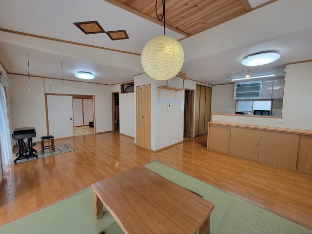 平田東1丁目　売中古住宅