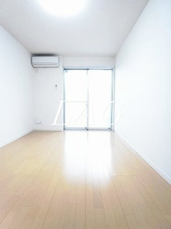 【寝室】 | リブリ・アデーレ | 寝室です。