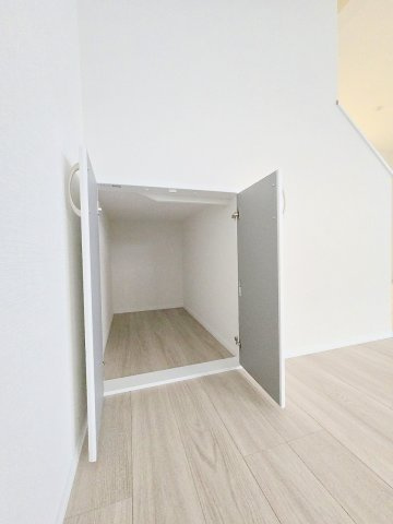 青梅市河辺町７丁目　全1棟の収納