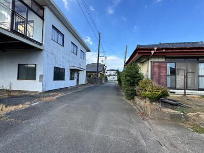 【前面道路含む現地写真】 | 【建物未登記】東海村東海2丁目　平屋