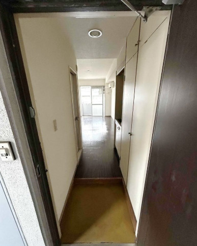 グリーンノア弦巻　ボタンロック　IHコンロ　常時ゴミ出し可の玄関