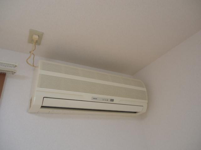 シャトー友喜の設備|エアコン