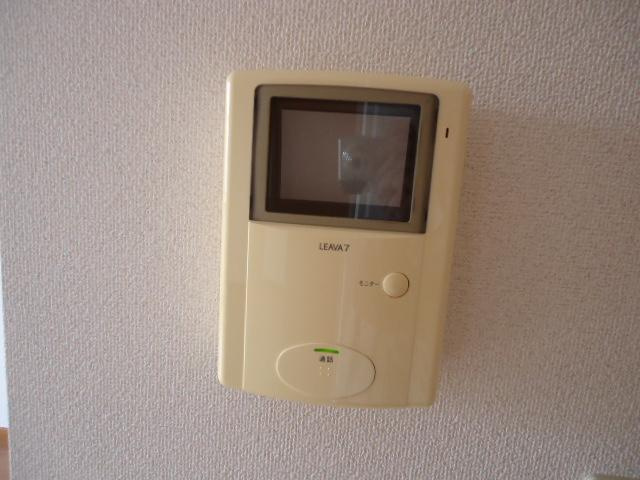 シャトー友喜のセキュリティ|カメラ付インターホン