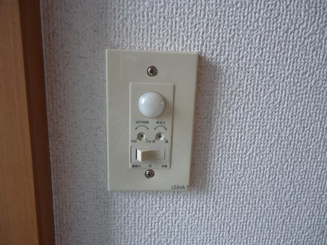 シャトー友喜の設備|人感センサー