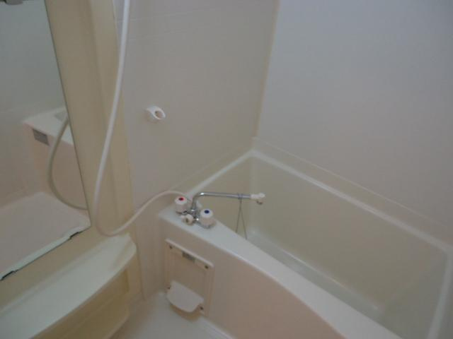 シャトー友喜の浴室|バス