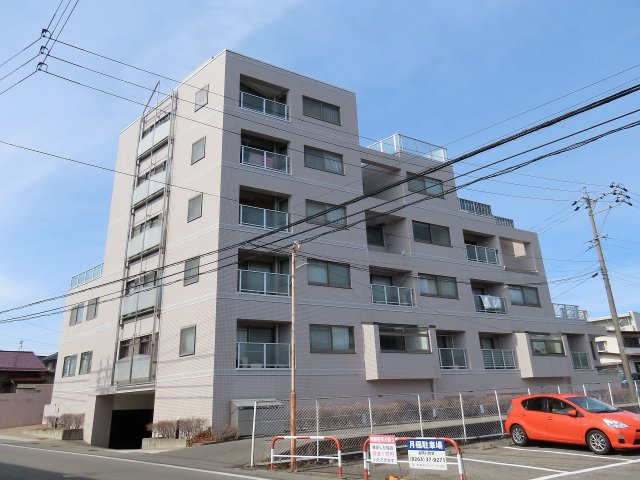 メゾン21深志北の外観|03/07 17:53