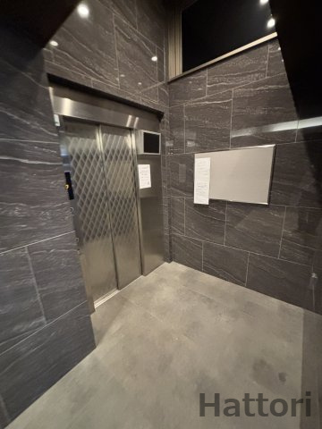 エスリードレジデンス江坂垂水町のロビー