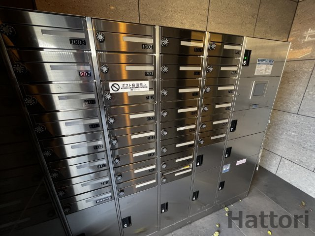 エスリードレジデンス江坂垂水町のエントランス