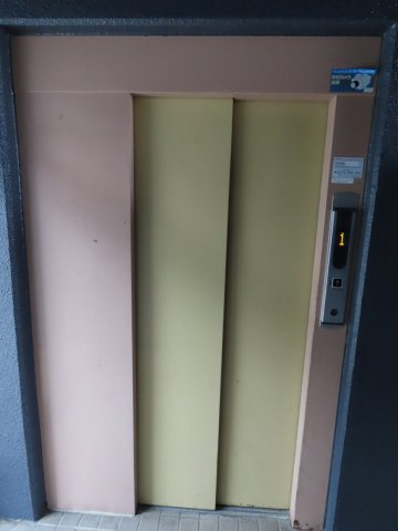 メゾンただちや